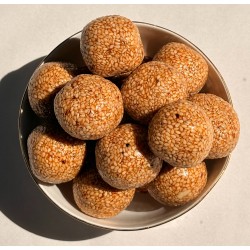 Bellam Nuvvupappu Undalu (Enlarged)/బెల్లం నువ్వుపప్పు ఉండలు (సాగేవి) Bellam Nuvvupappu Undalu (Enlarged)/బెల్లం నువ్వుపప్పు ఉండలు (సాగేవి)