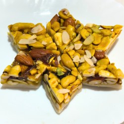 Kaju Dryfruit Barfi/కాజు డ్రైఫ్రూట్ బర్ఫీ Kaju Dryfruit Barfi/కాజు డ్రైఫ్రూట్ బర్ఫీ